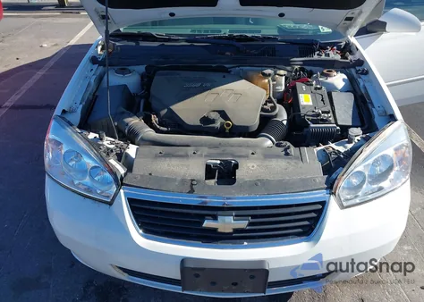 2008 Chevrolet Malibu Classic Lt из США, поврежденный, VIN 1G1ZT58N38F117682